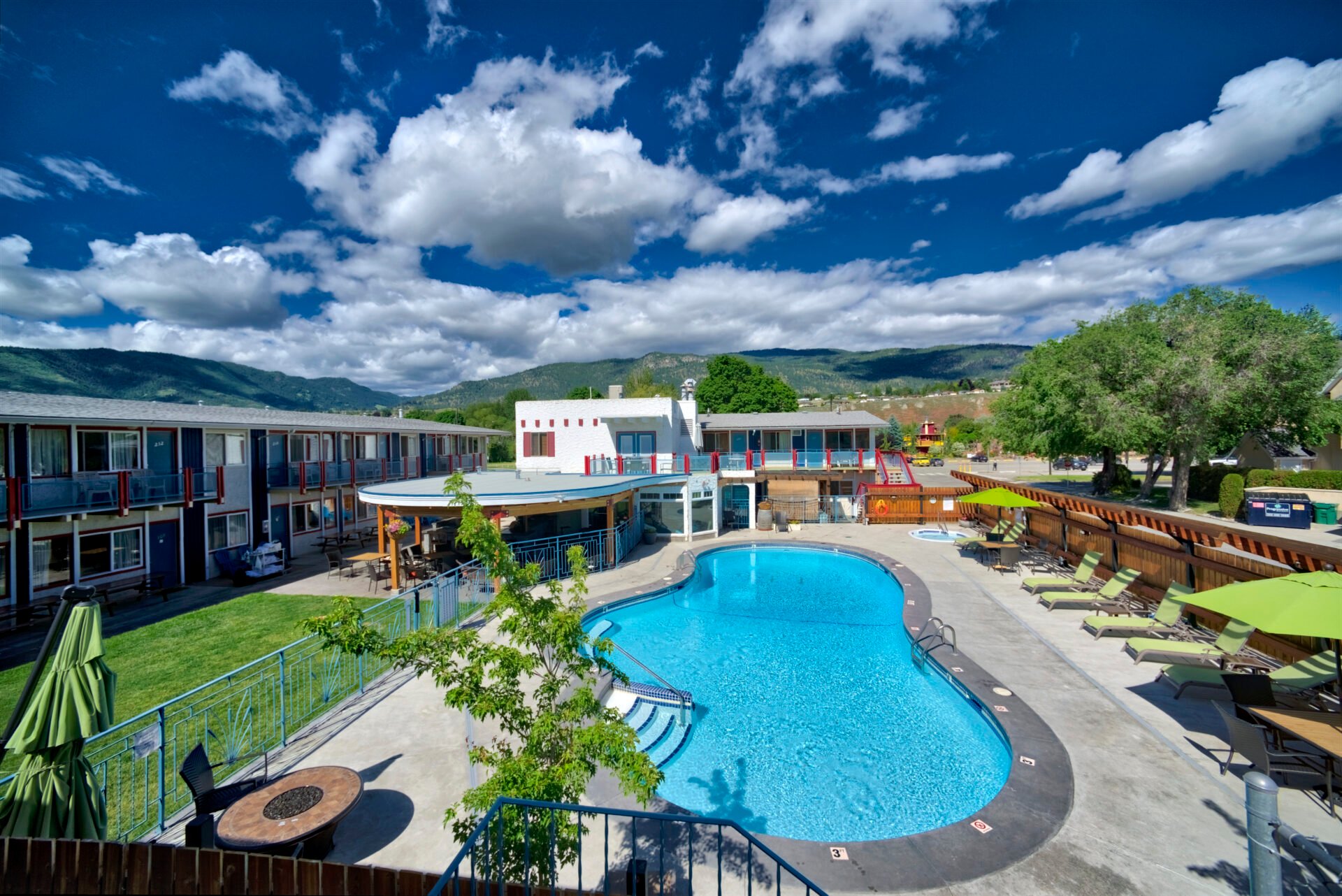 The Bowmont Motel