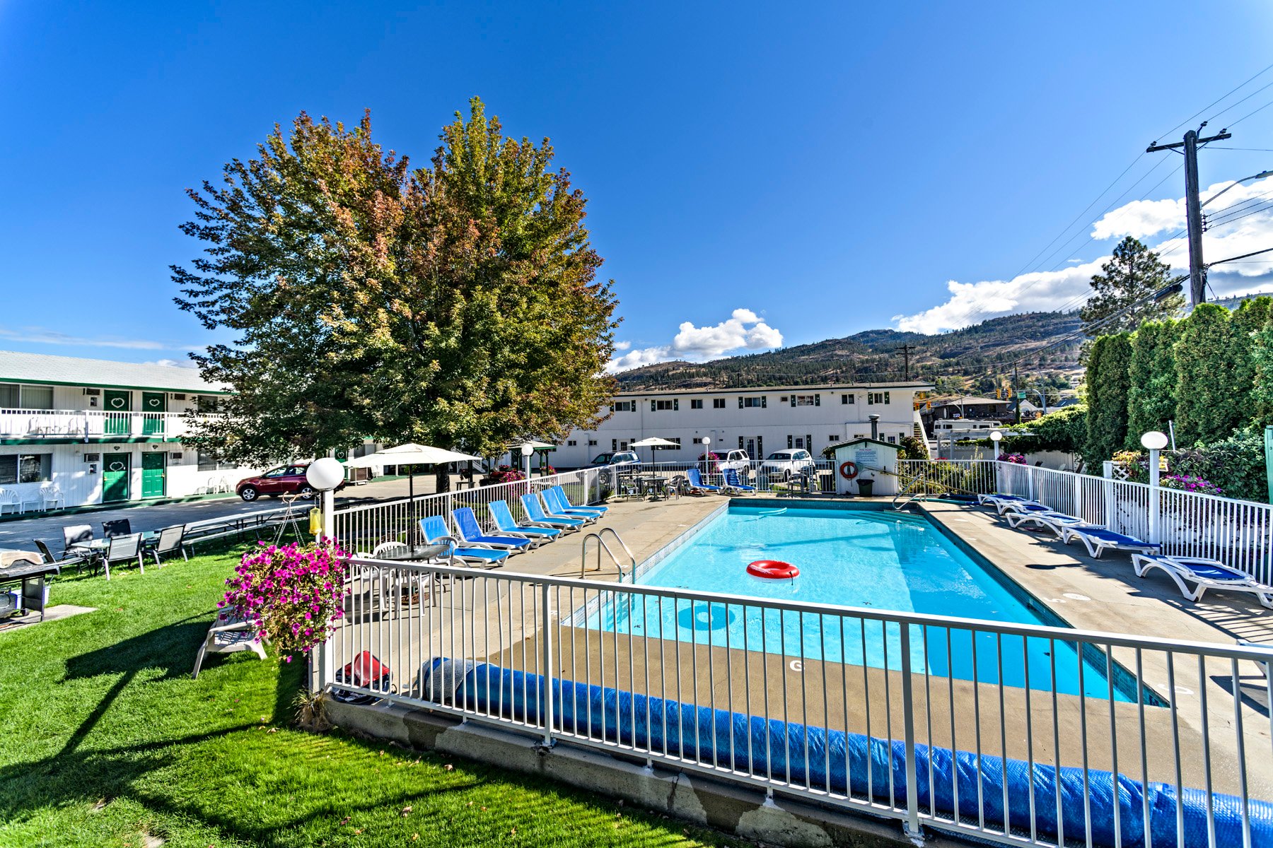 Empire Motel