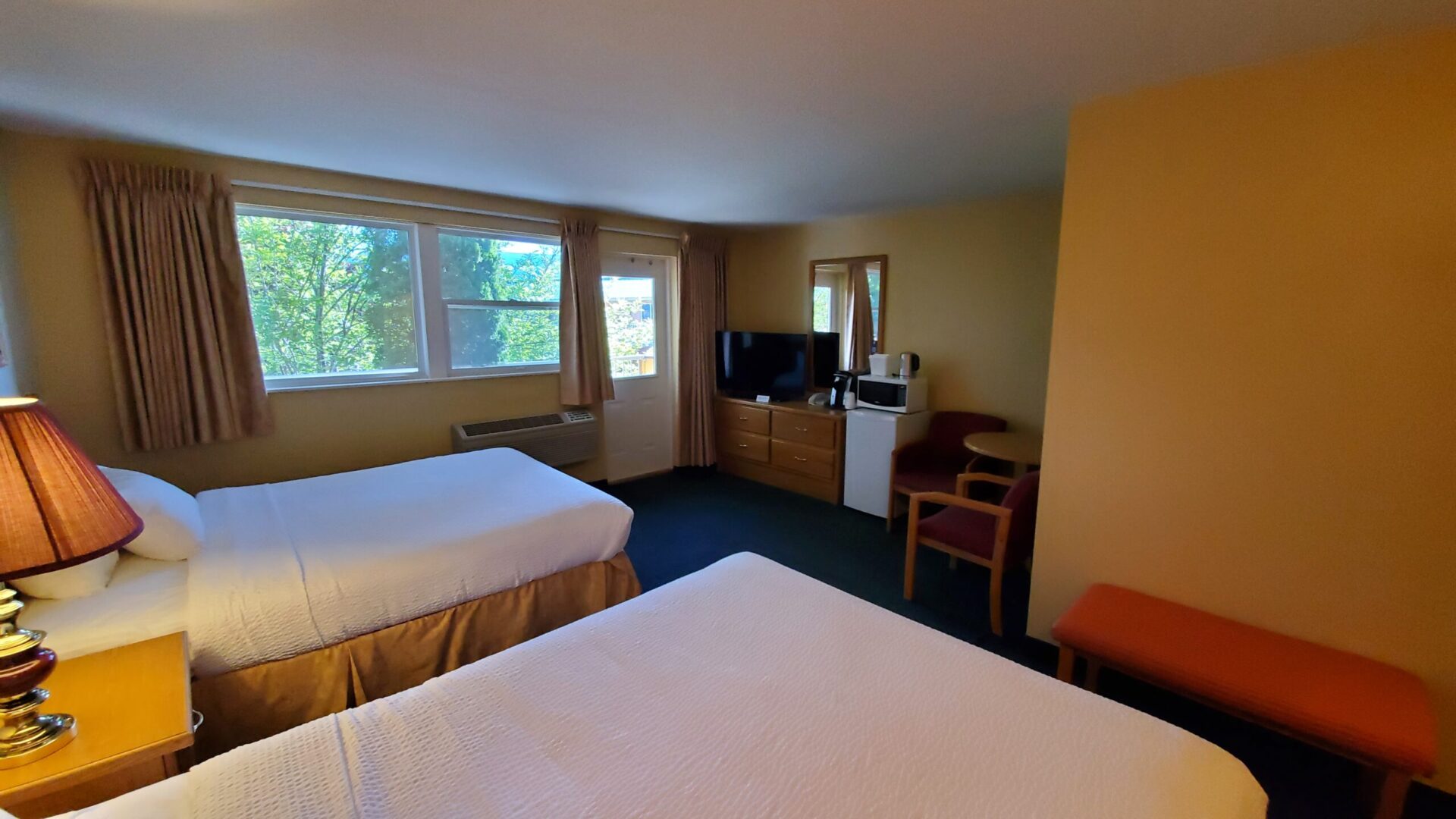 days inn penticton double room