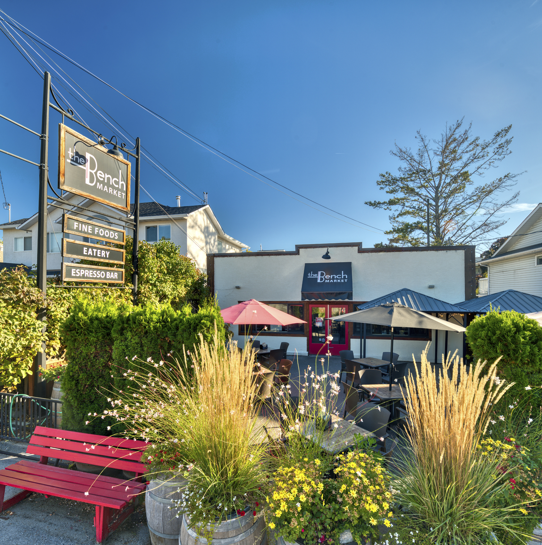 the bench market exterior patio