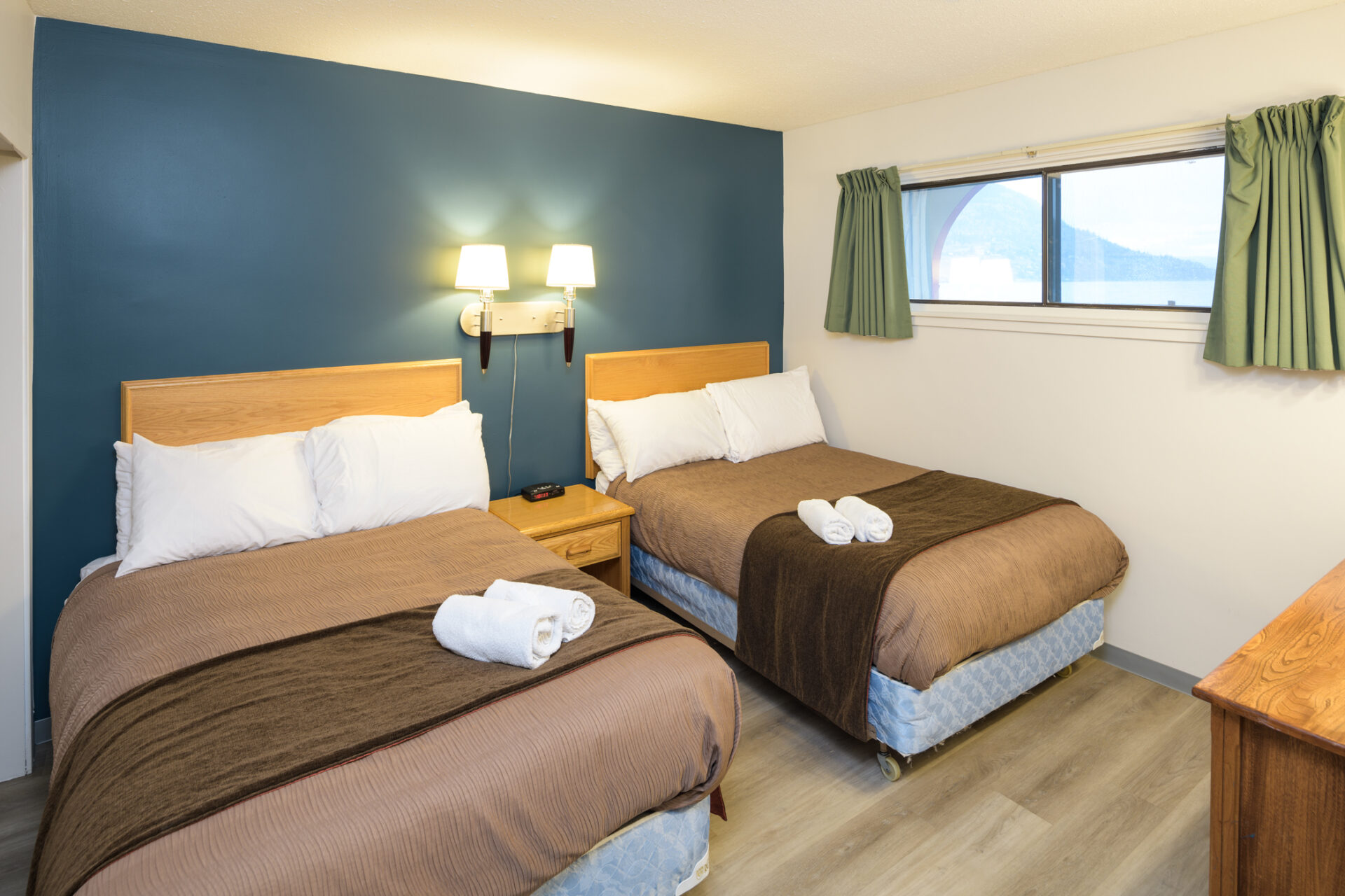 spanish villa motel 2 beds