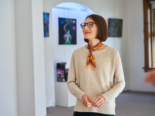 PDCAC Leir House admiring art