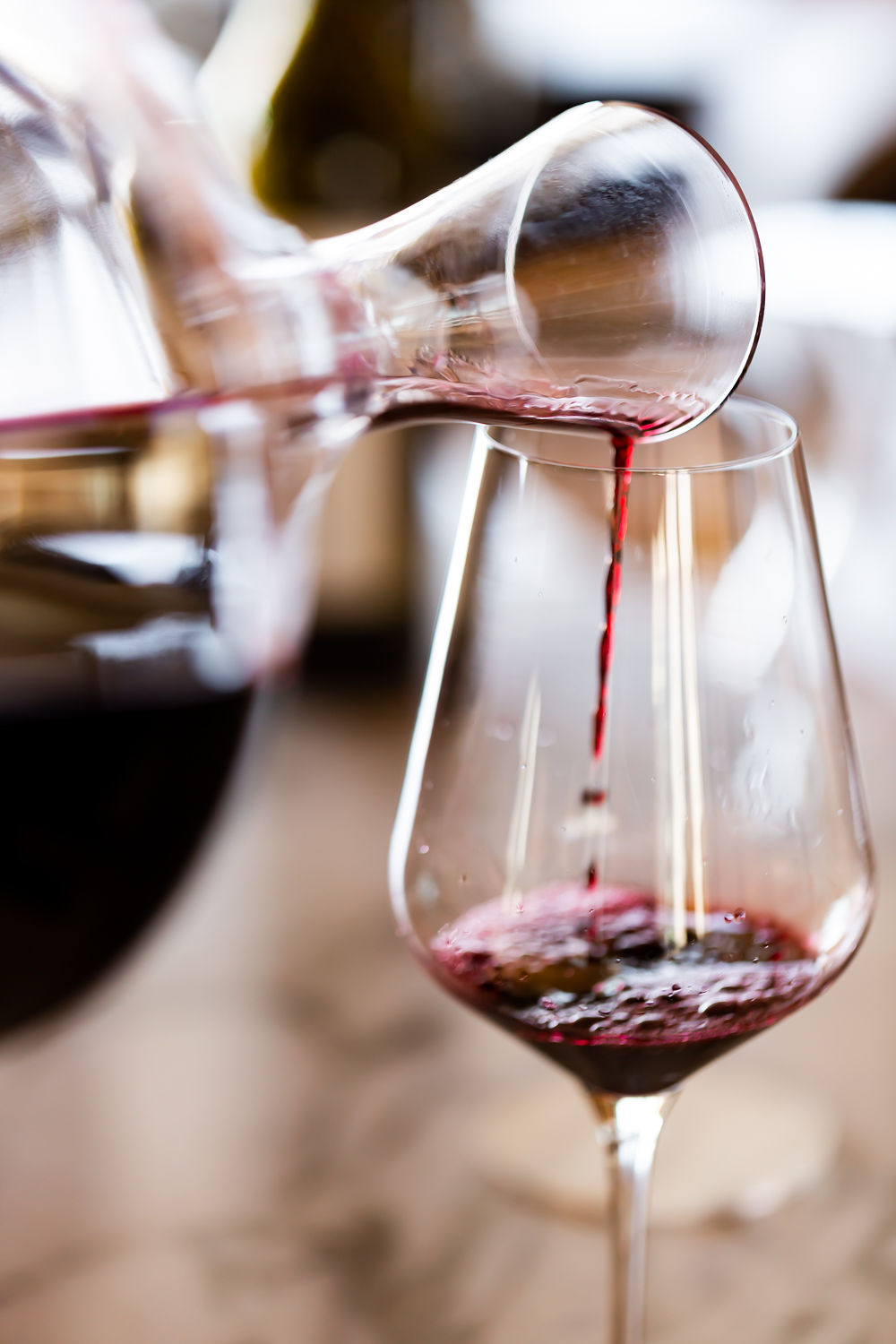 phantom creek pouring wine
