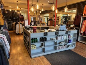 okanoggin barbers retail