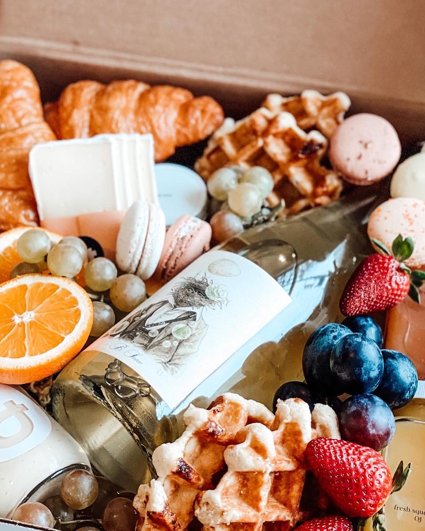 cocktails & canapes charcuterie tray with Okanagan wine