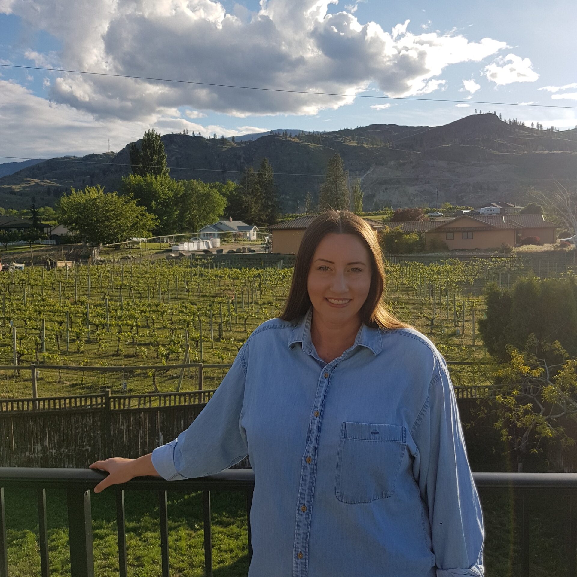 Nicole, owner and tour guide with unique blend south okanagan tours