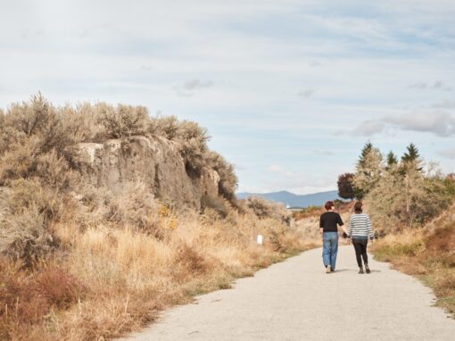 KVR Trail Couple Walking in the fall 2023