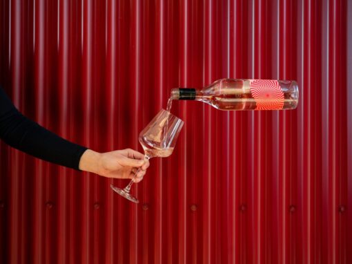 red barn winery floating wine pour