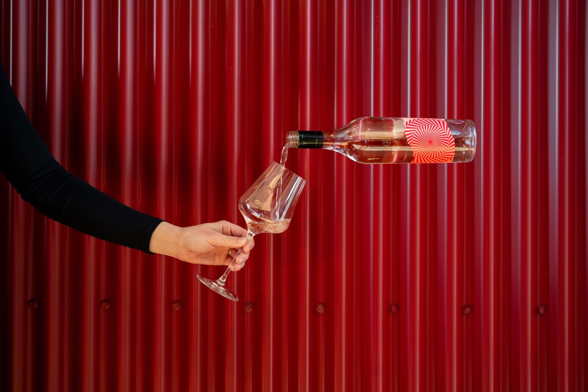 red barn winery floating wine pour