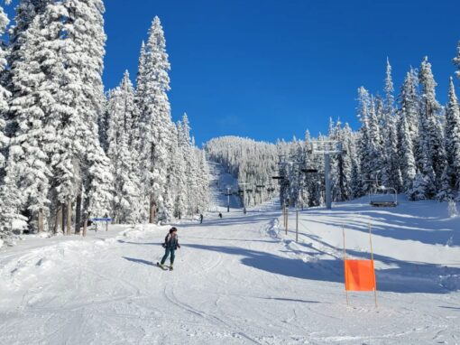 baldy mountain resort skiiers