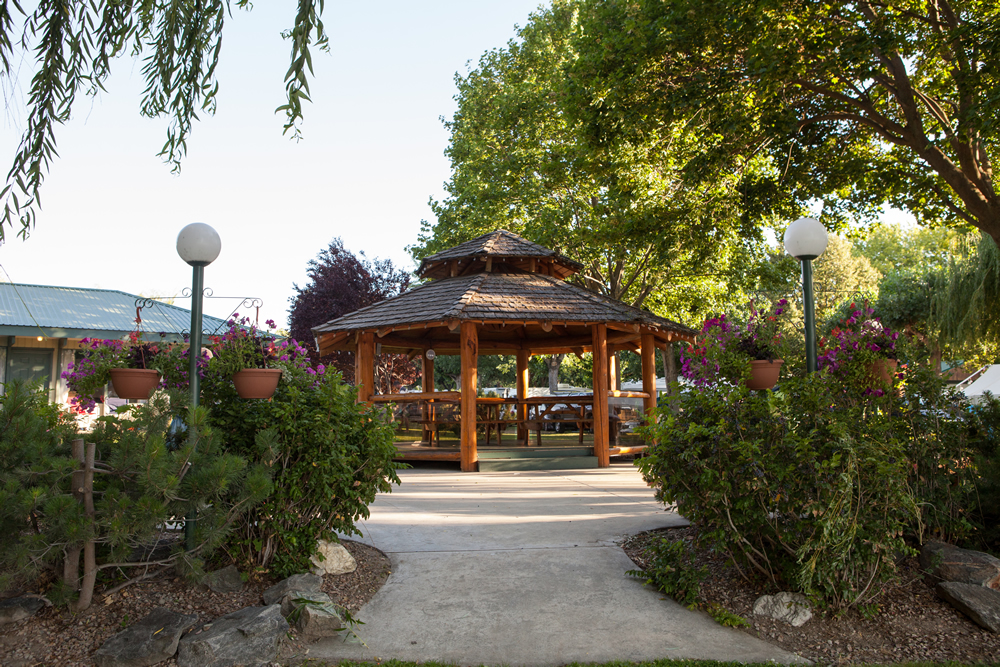 The Lakeside Resort gazebo
