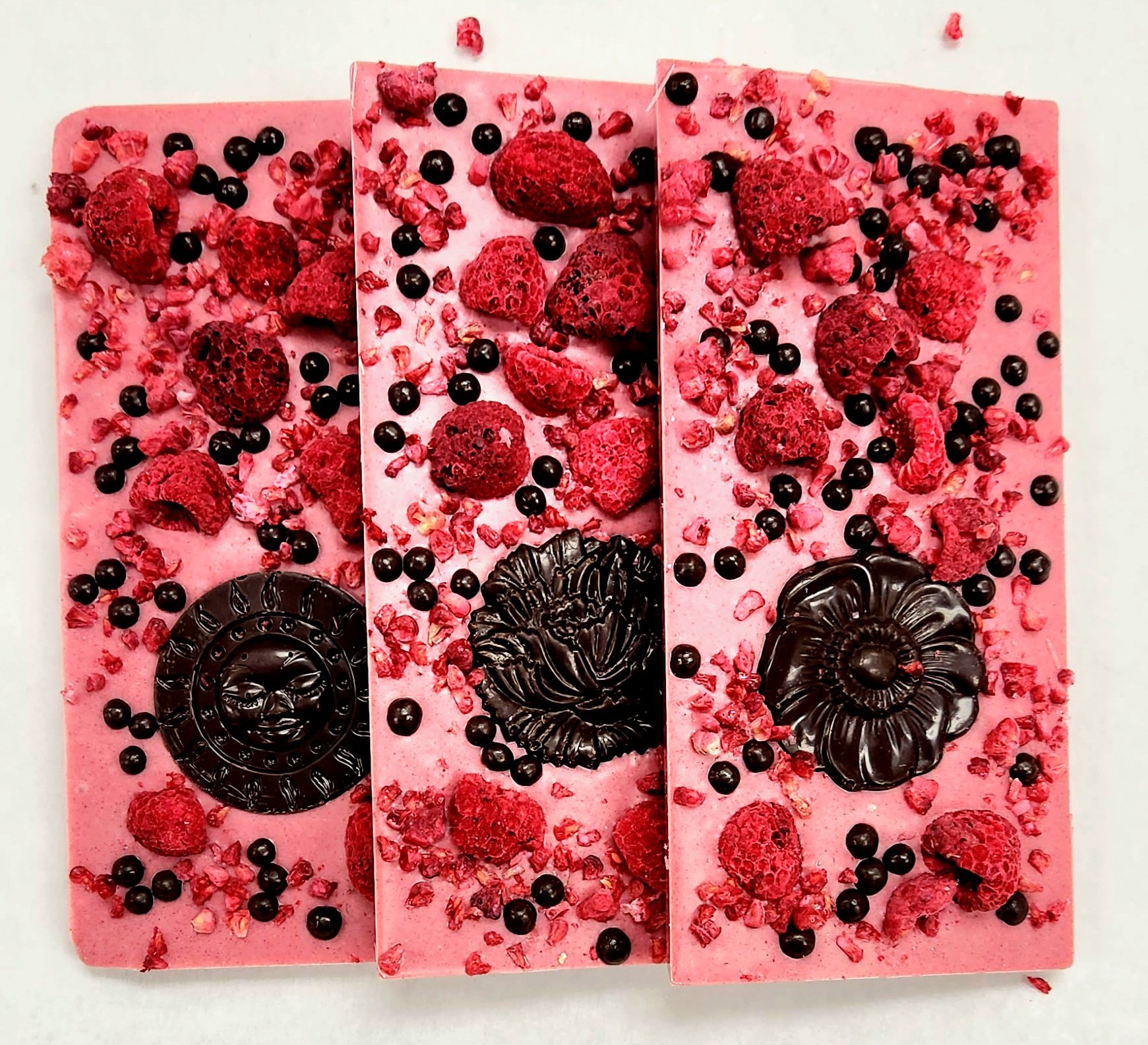 Accent Chocolate chocolate raspberry bar