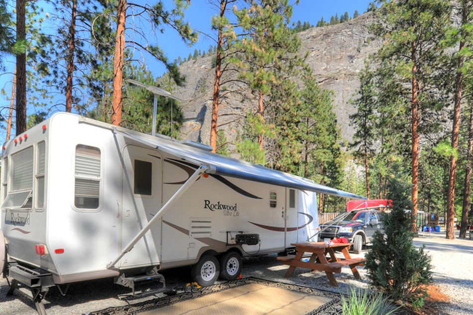 Gallagher Lake Resort 1