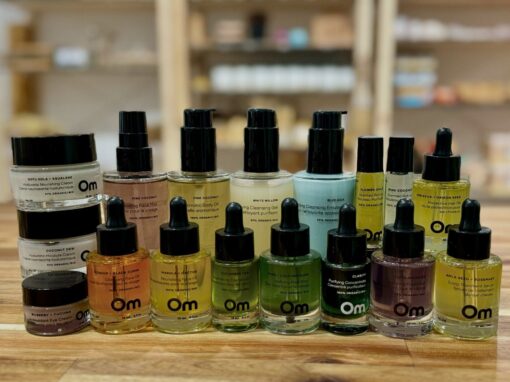 impactfull zero-waste refillery & pantry colorful display