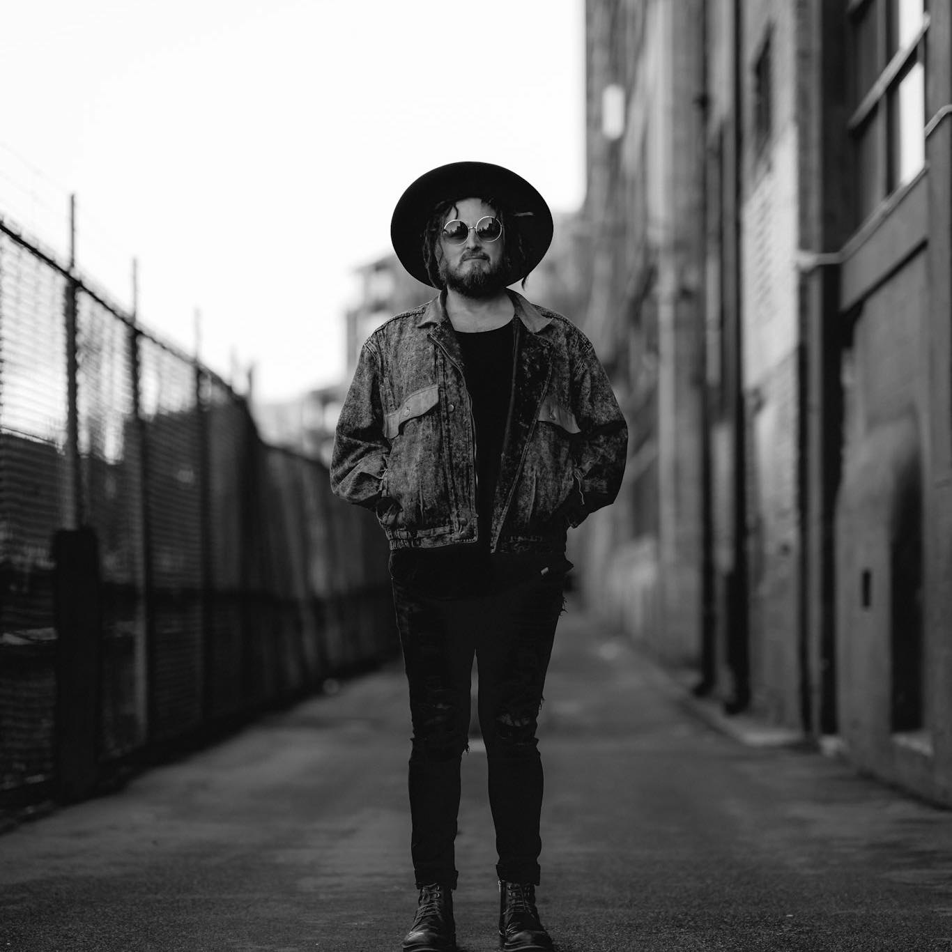 Mid Week Music ft. Joshua Smith at The Hub on Martin - Visit Penticton